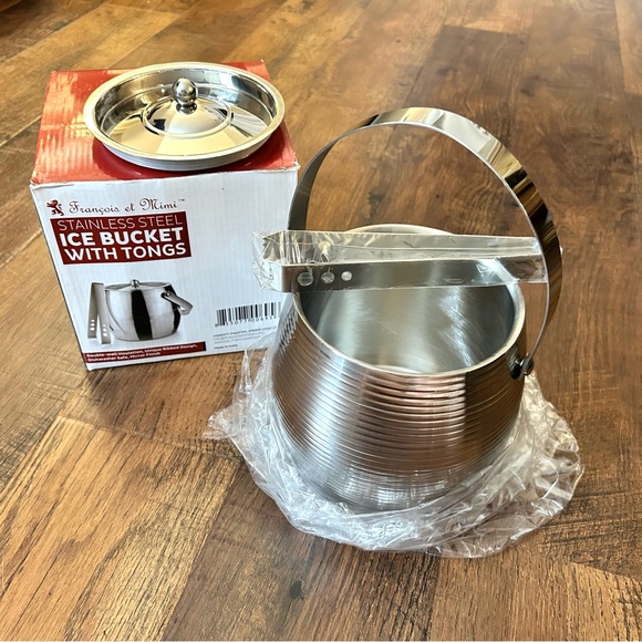 Ice Bucket with Tongs from Francois et Mimi, NWOT, NIB - Picture 2 of 10